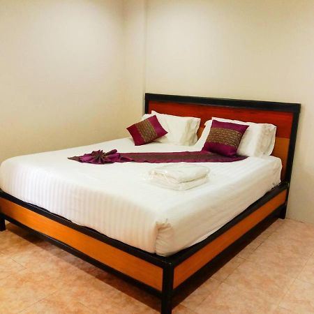 Eastan View Apartment Chiang Mai Exterior photo